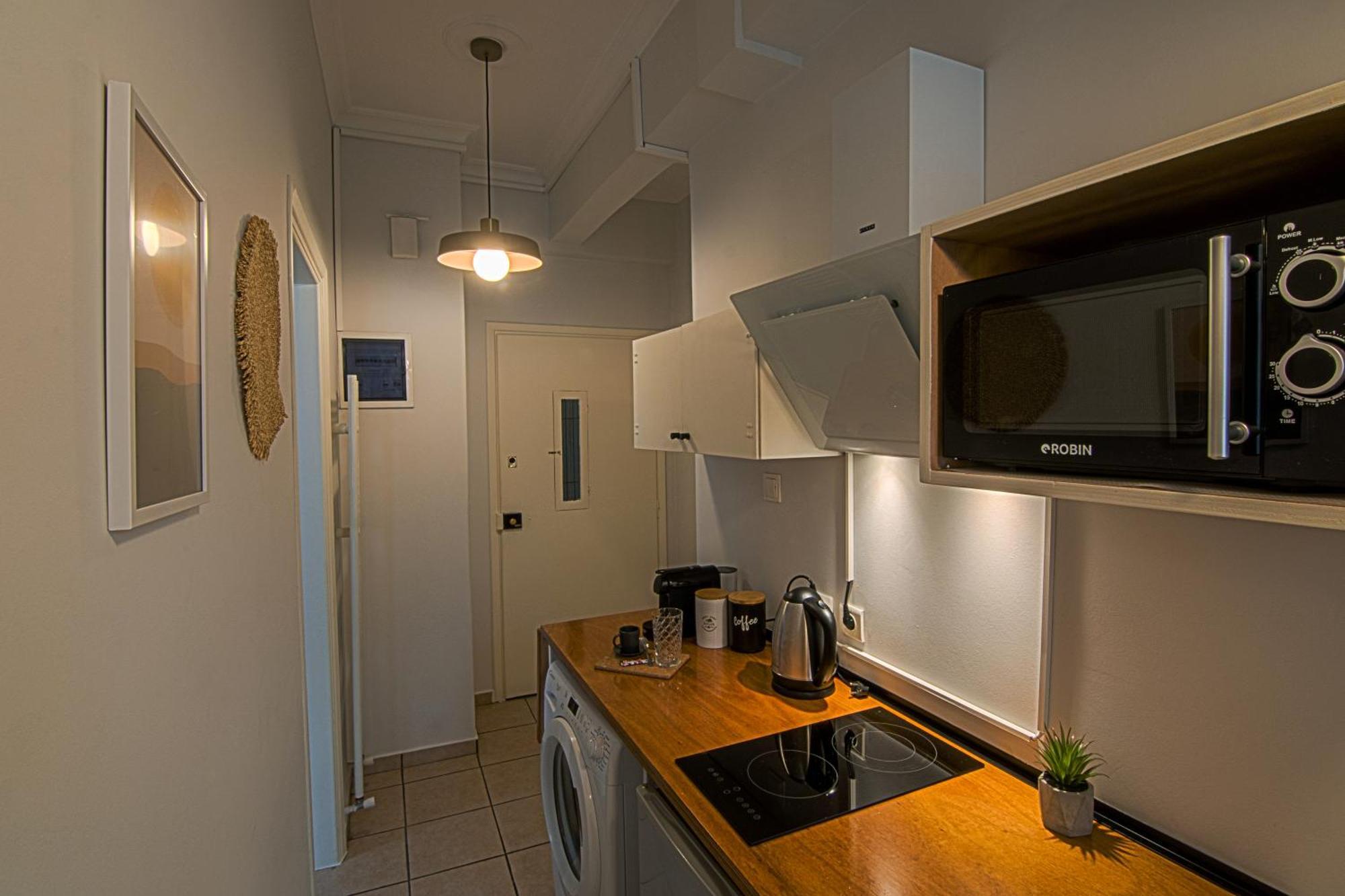 Exarcheia Urban Studio Apartment أثينا المظهر الخارجي الصورة